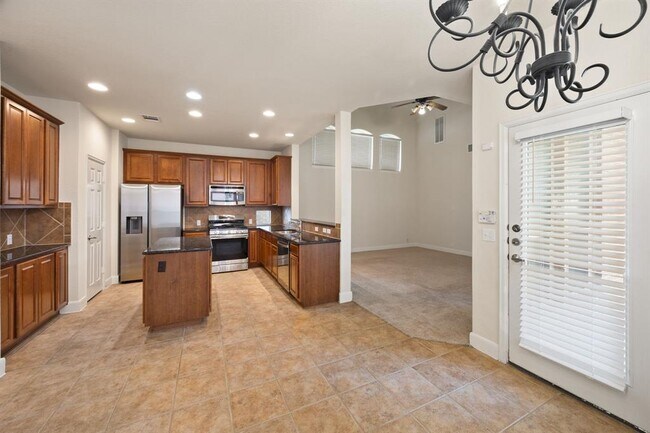 Building Photo - 14812 Avery Ranch Blvd