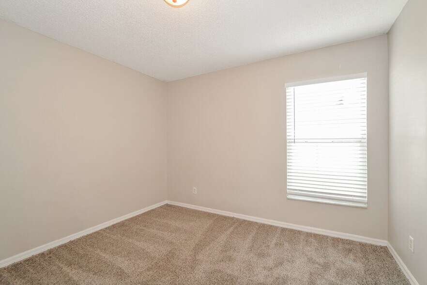 Building Photo - 4307 Boca Woods Dr