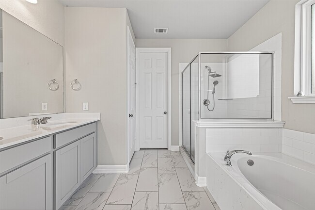 Building Photo - 138 Solana Point Dr