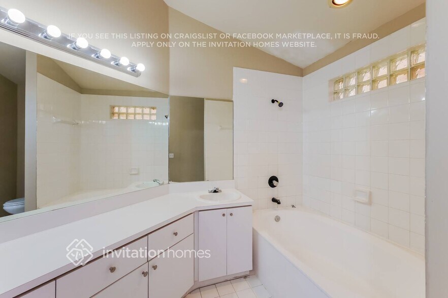 Building Photo - 5487 NW 186th St