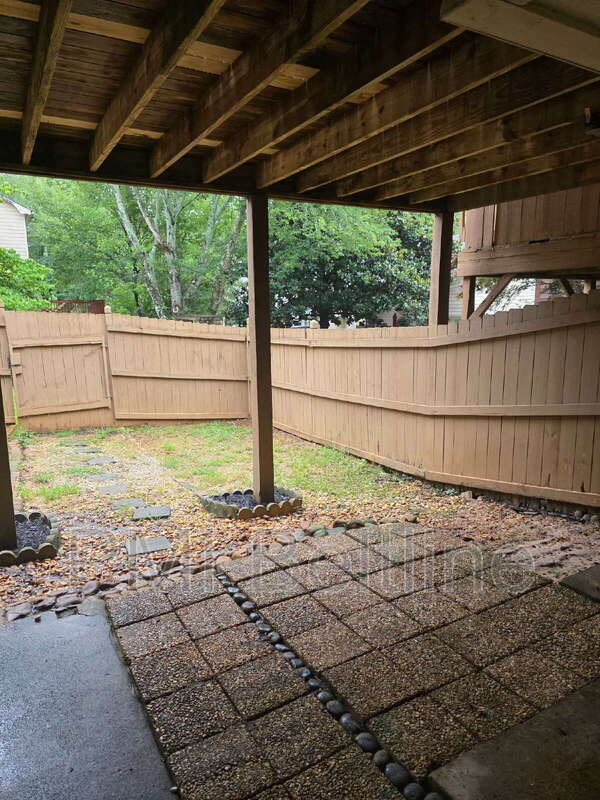 Building Photo - 2663 Arbor Glen Pl
