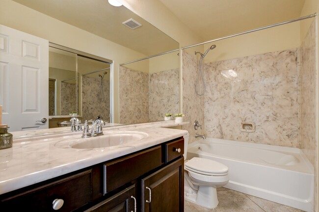 Building Photo - 6416 Shawnee Springs Ct