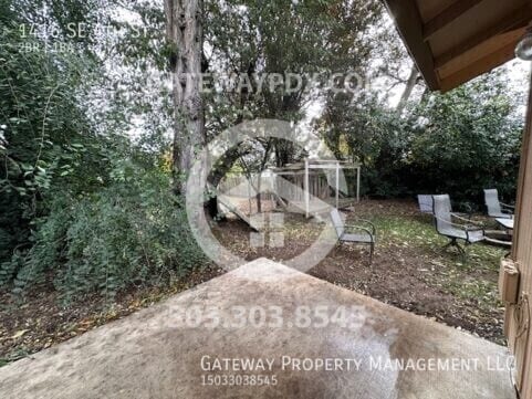 Building Photo - 1416 SE 4th St