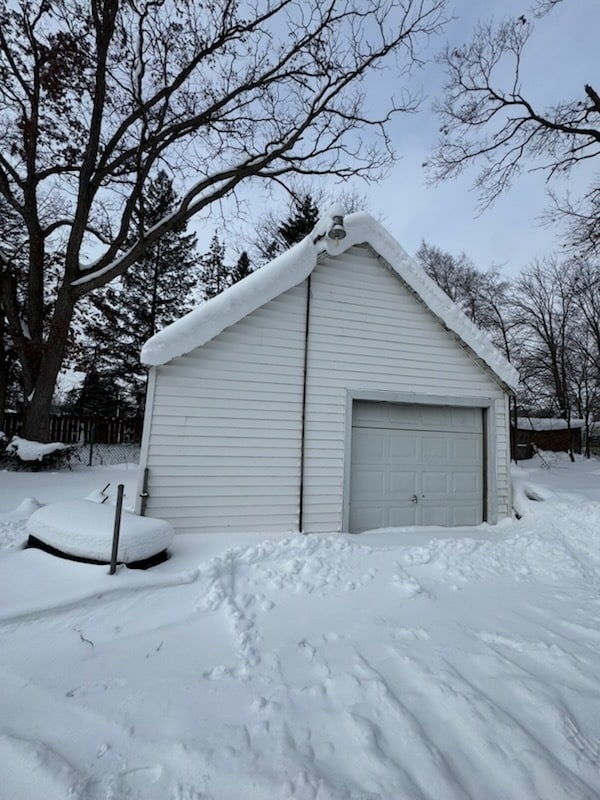 Building Photo - 5134 E Apple Ave