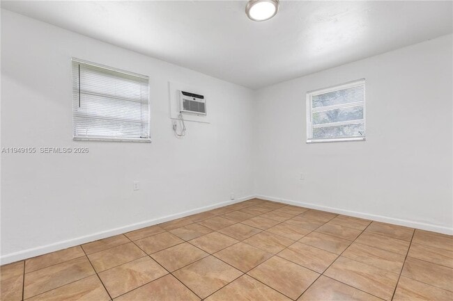 Building Photo - 567 NW 90th St