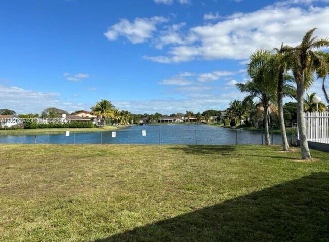 Building Photo - 14909 SW 80th St