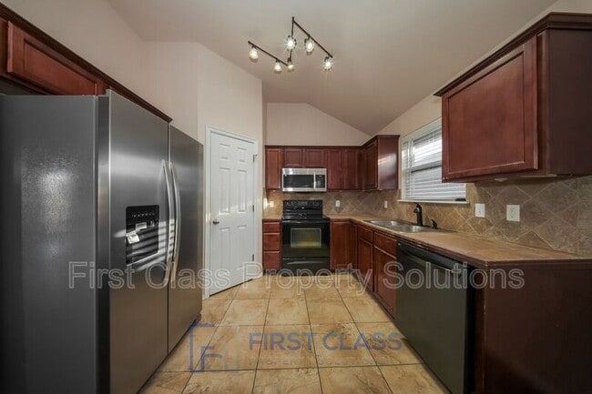 Building Photo - 2241 NW 198th St