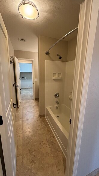 Building Photo - 21047 N Alma Dr