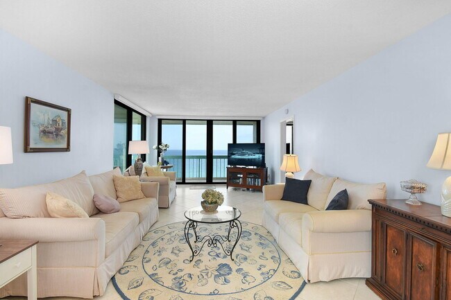 Building Photo - 9940 S Ocean Dr