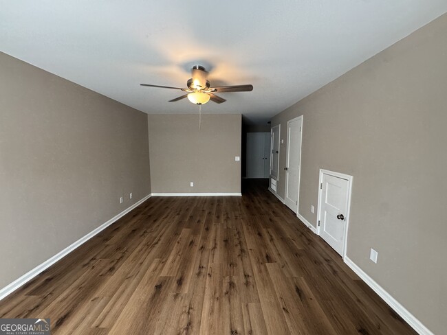 Building Photo - 4235 Debby St