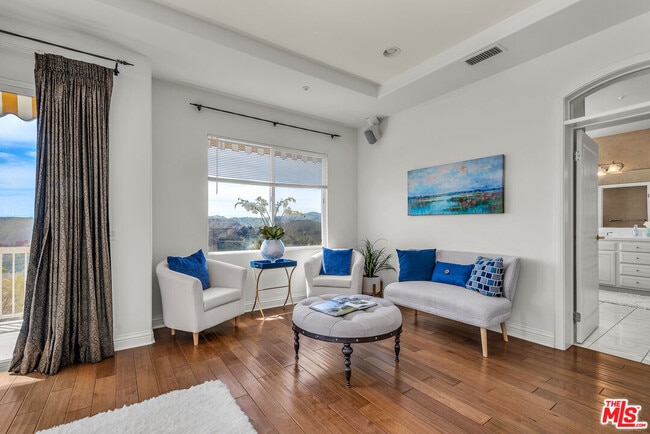 Building Photo - 16730 Calle De Catalina