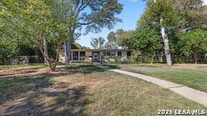 Building Photo - 1049 Ivy Ln