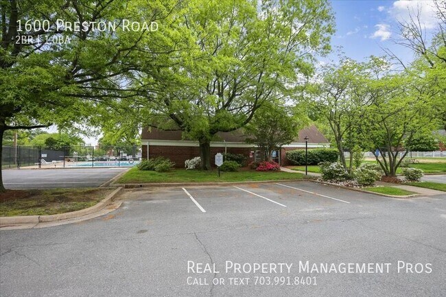 Building Photo - 1600 Preston Rd