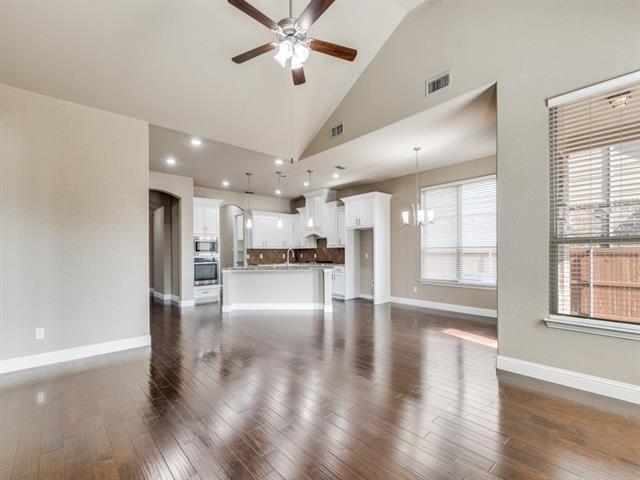 Building Photo - 4514 Periwinkle Dr