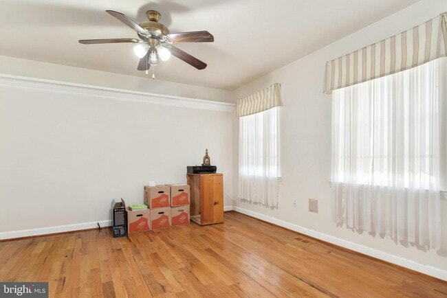 Building Photo - 410 Aldots Ln