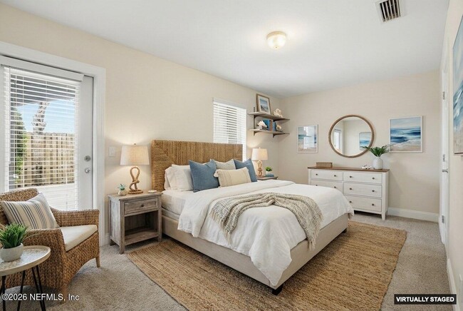 Building Photo - 1330 2nd St S