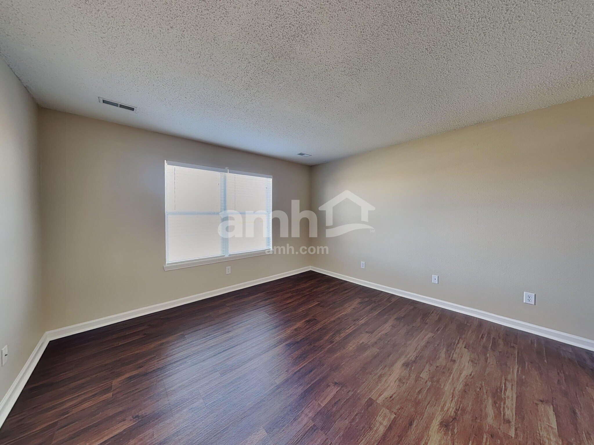 Building Photo - 656 Rocky Meadow Dr