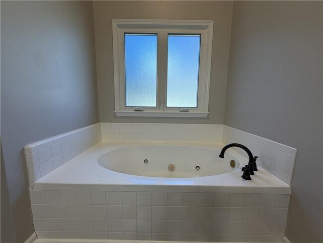 Building Photo - 4625 Ogeechee Dr