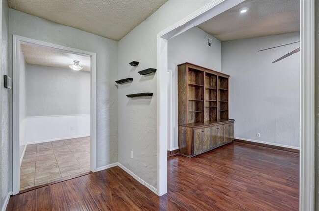 Building Photo - 13224 Marsh Ln