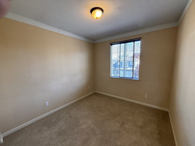 Building Photo - 101 Johnson Ln