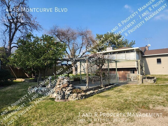 Building Photo - 3 Bedroom in Fair Oaks