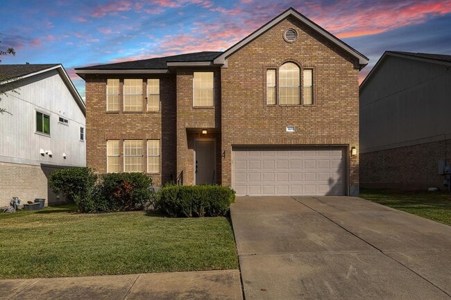 Building Photo - 3809 Tailfeather Dr