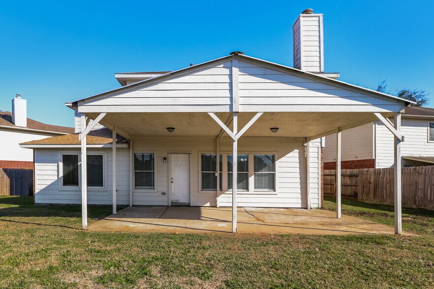 Building Photo - 20923 Sedona Ranch Ln