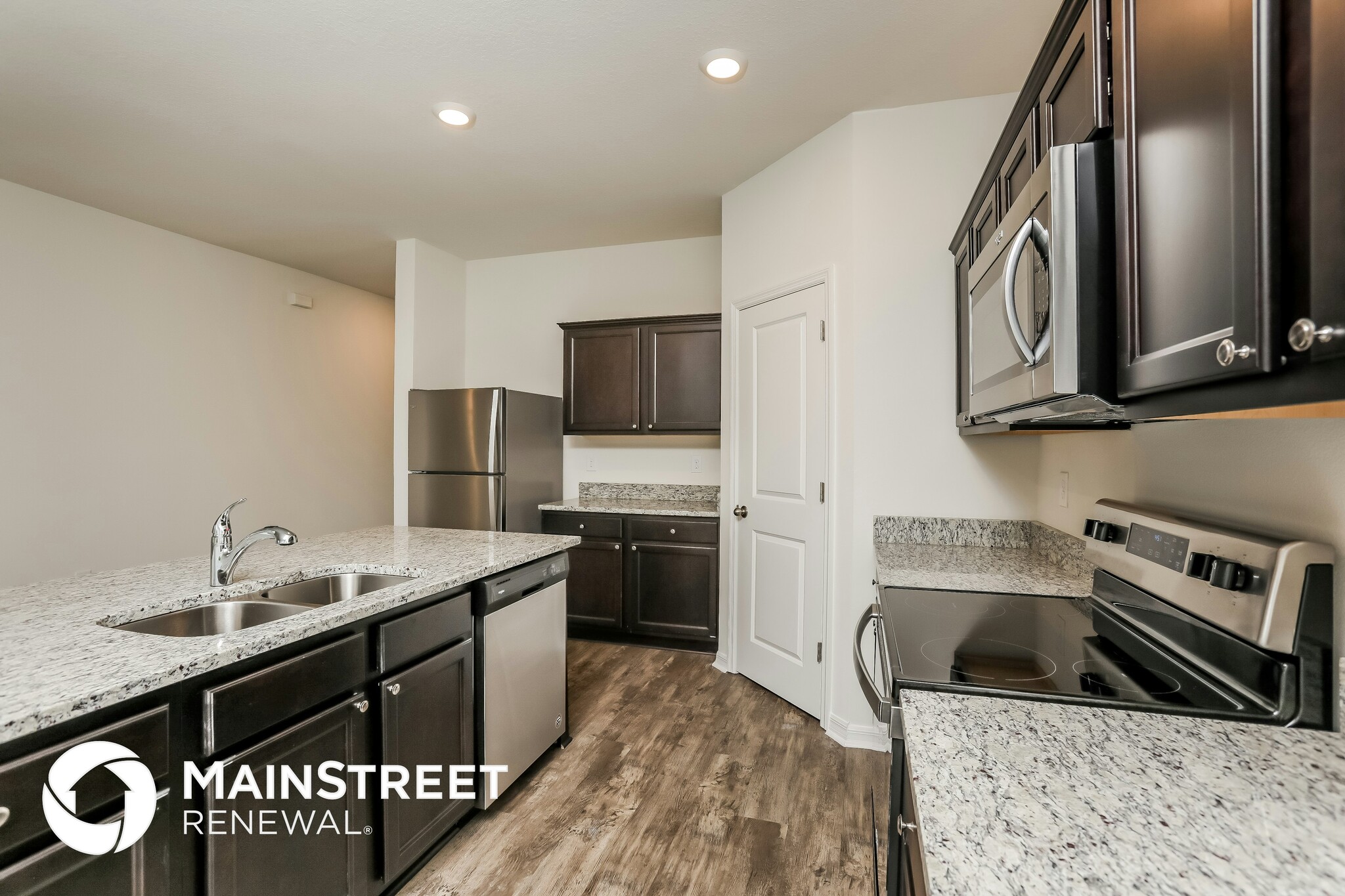 Building Photo - 2847 Neverland Dr