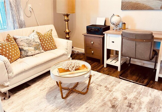 Building Photo - 151 N Orlando Ave