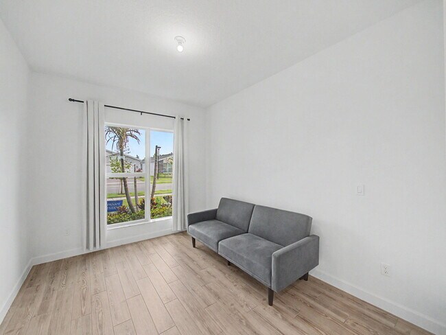Building Photo - 9140 Remy Ln