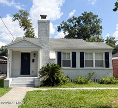 Building Photo - 4743 Kerle St