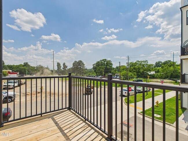 Building Photo - 1259 Shaw View Aly