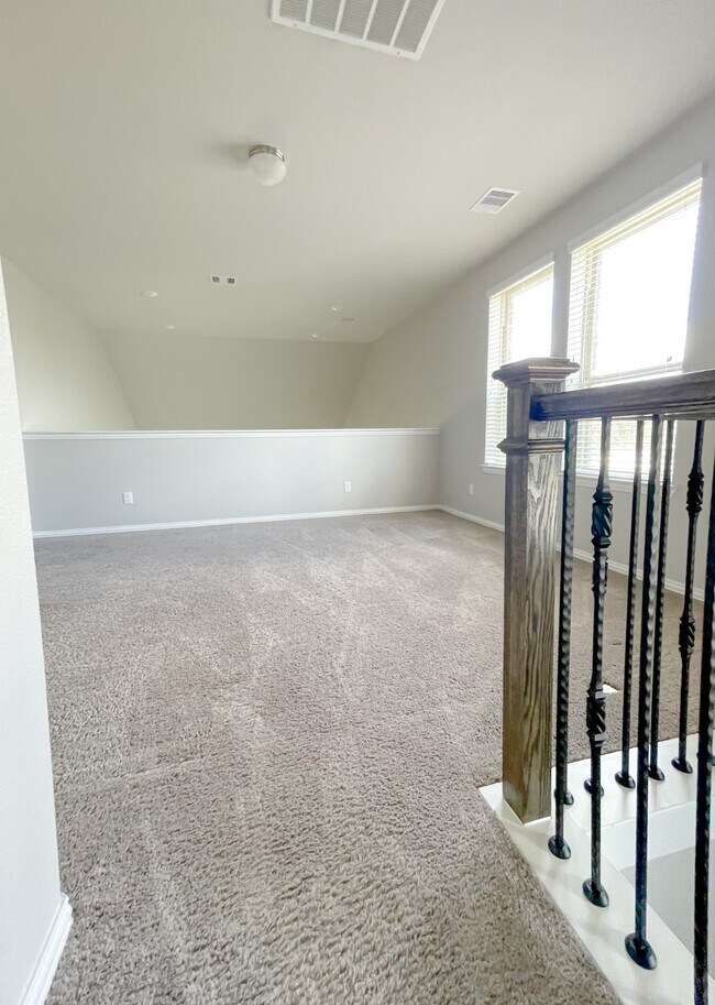 Building Photo - 21130 American Yellowwood Pl