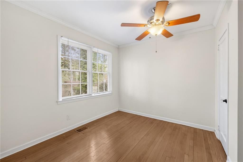 Building Photo - 1649 Beecher St SW