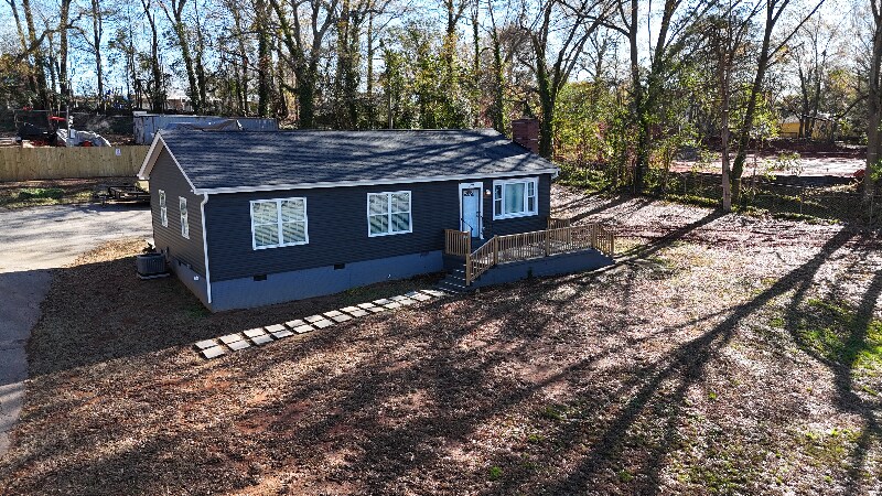 Building Photo - 5707 Frontage Rd