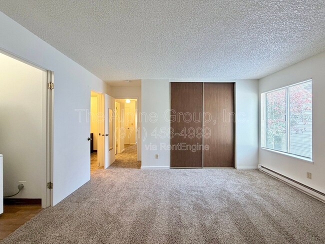 Building Photo - 13357 SW 17th St