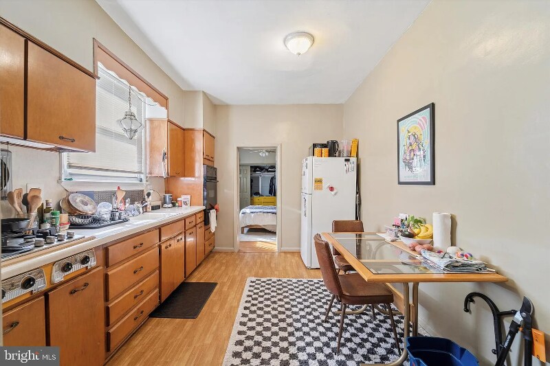 Building Photo - 2842 Cedar St