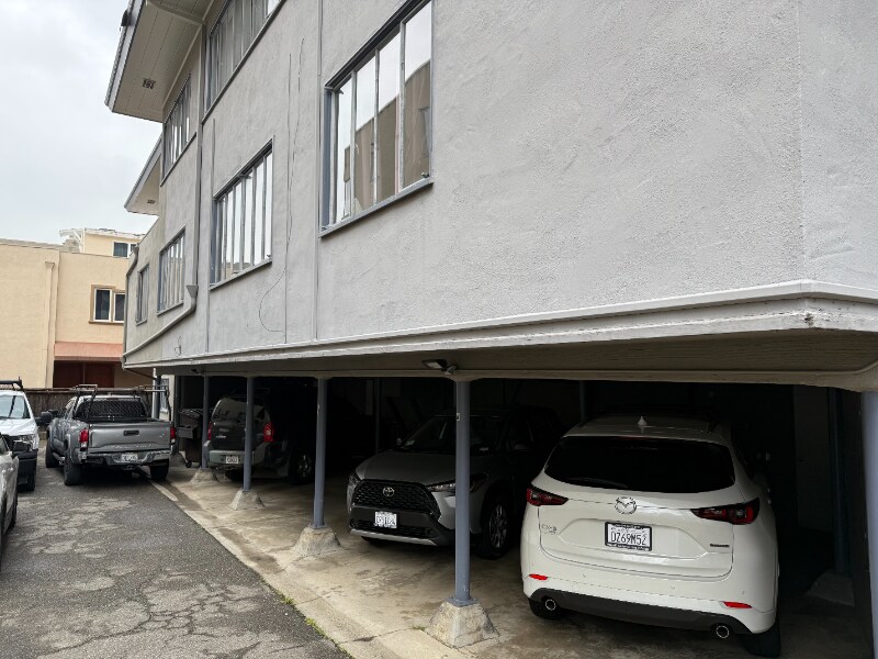 Building Photo - 2480 Virginia St