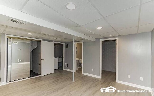 Building Photo - 3 Deepspring Ct