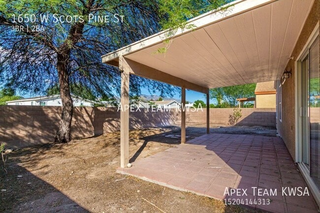 Building Photo - 1650 W Scots Pine St