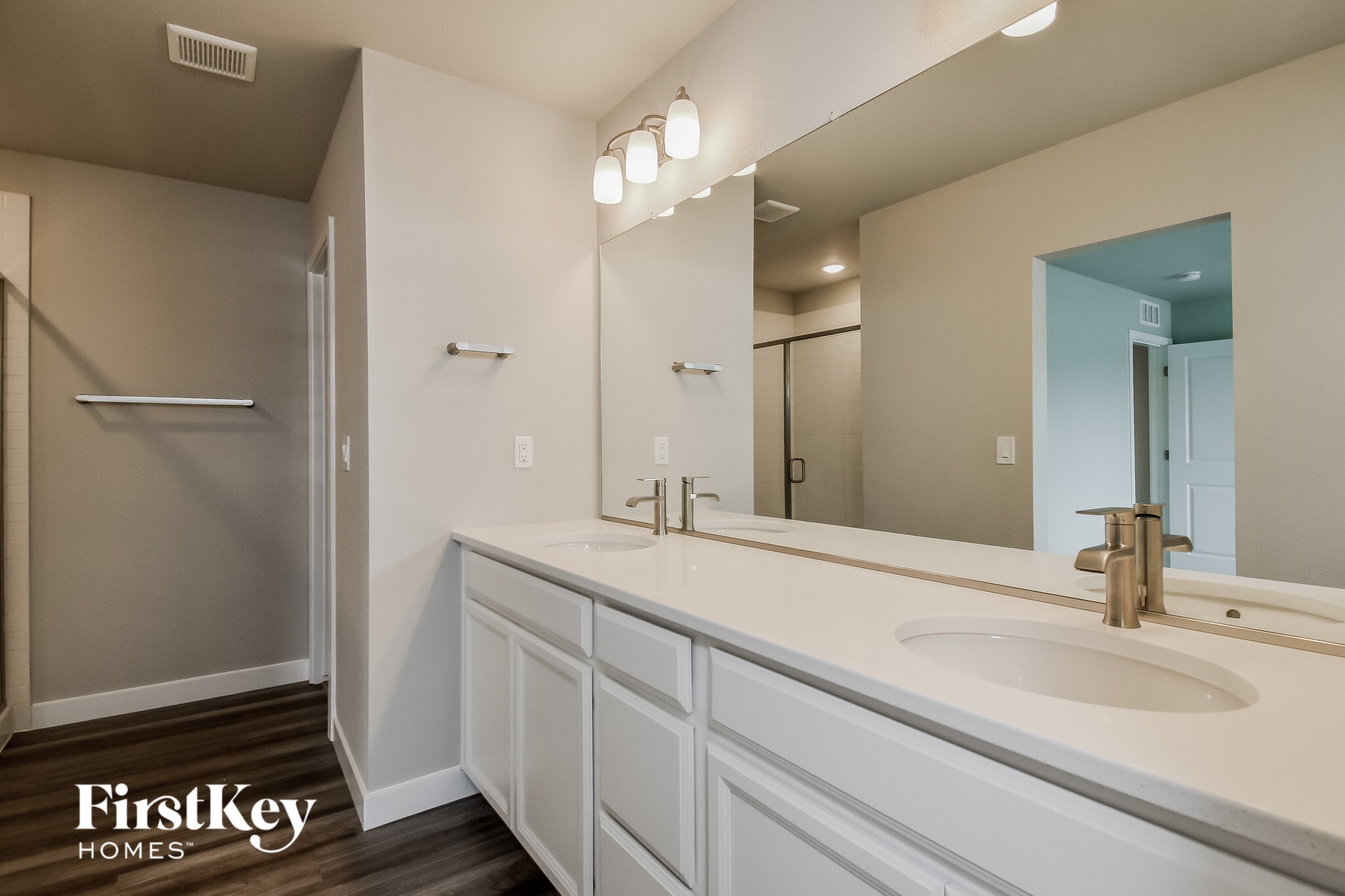 Building Photo - 11131 Murrelet Dr