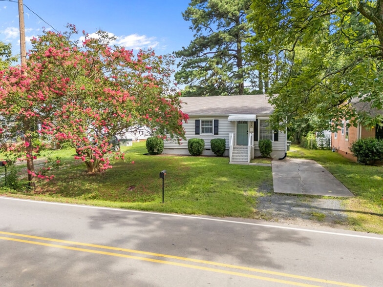 Building Photo - 1208 W Murray Ave