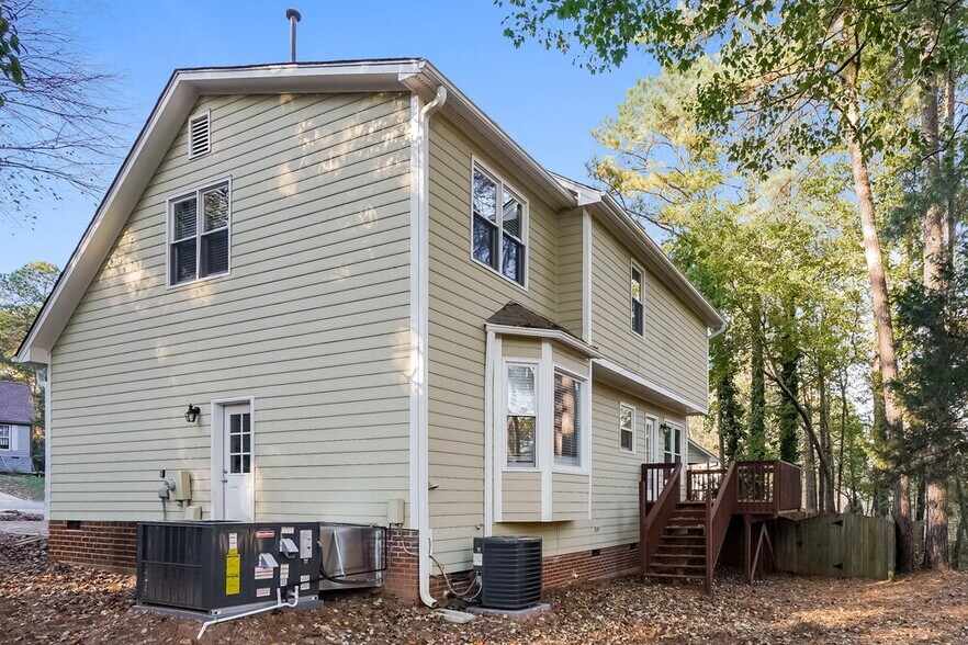 Building Photo - 2821 Clerkenwell Way