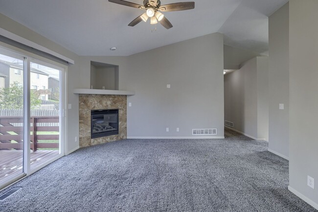 Building Photo - Must See 3 Bedroom In Millard School District!!