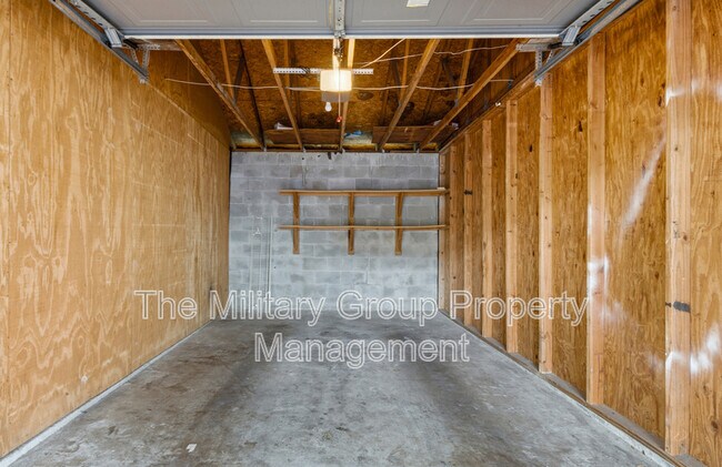 Building Photo - 1800 The Greens Way