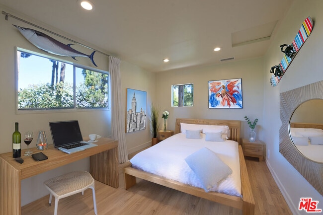 Building Photo - 11764 Laurelcrest Dr