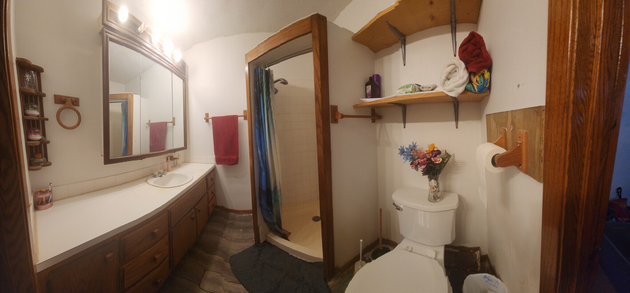 Building Photo - 807 Chicago St