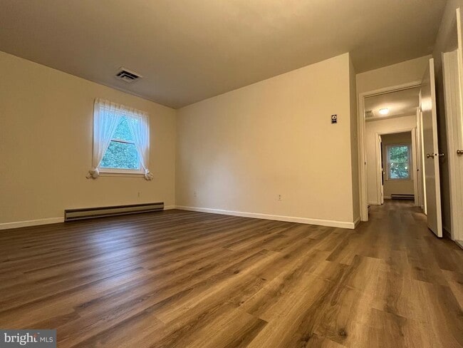 Building Photo - 12701 Pinecrest Rd