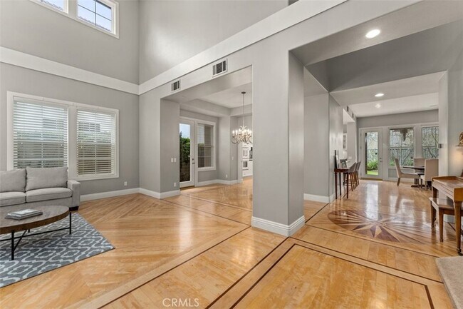 Building Photo - 46 Downfield Way
