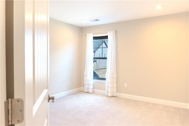 Building Photo - 8040 Scenic Ridge Wy